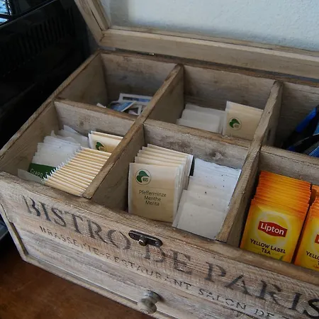 Donkey בית הארחה Degersheim